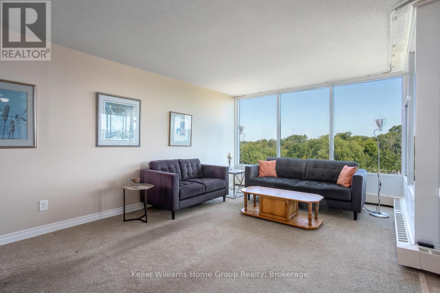 #505 23 WOODLAWN ROAD E - Image 4