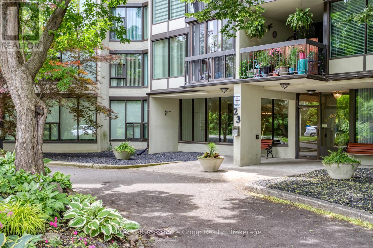 #505 23 WOODLAWN ROAD E - Image 9