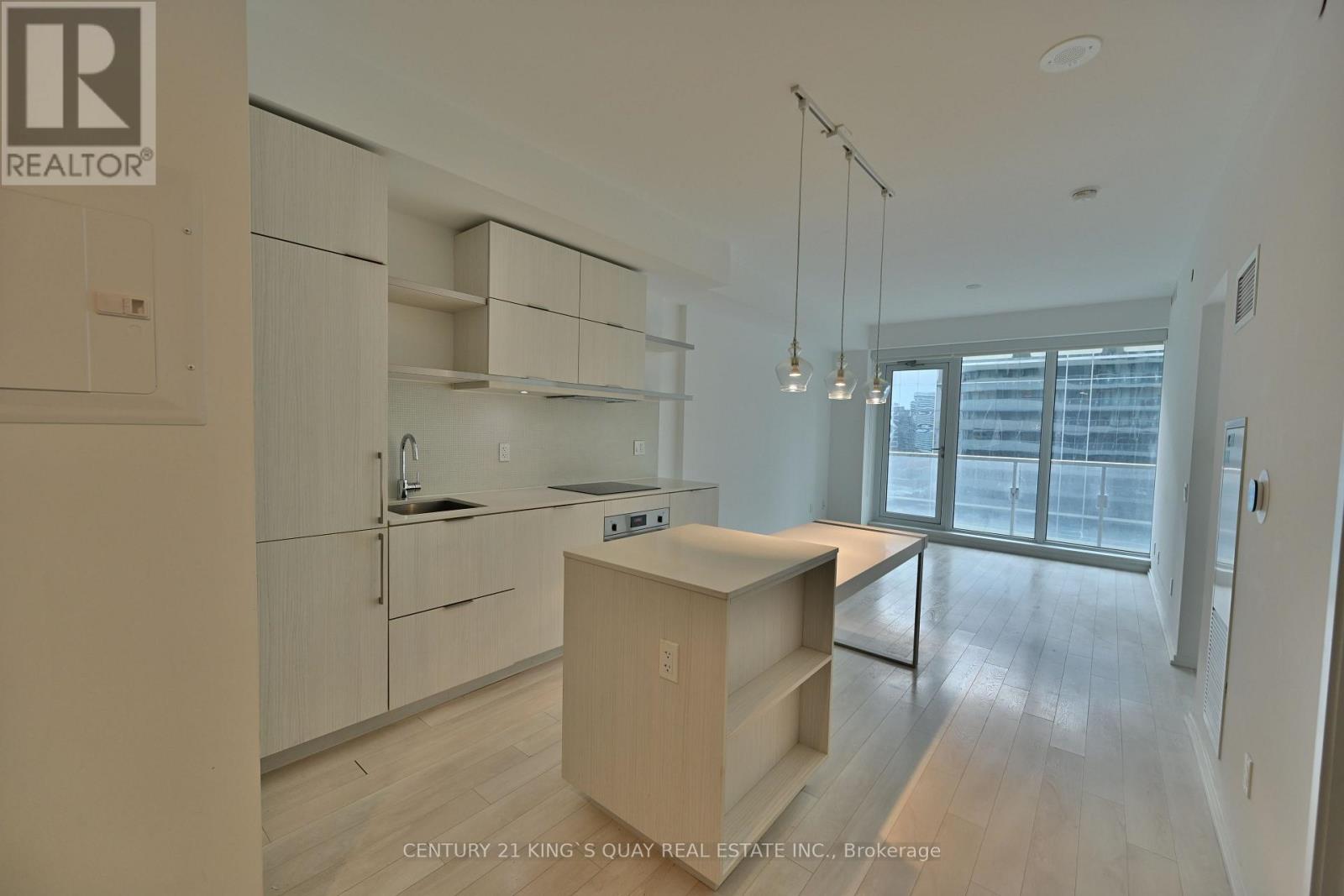 Photo of 197 Yonge Street