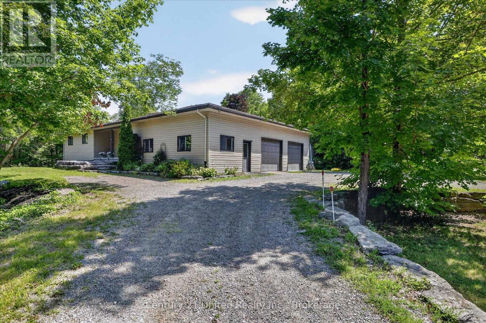 923 ROCK ROAD - 2