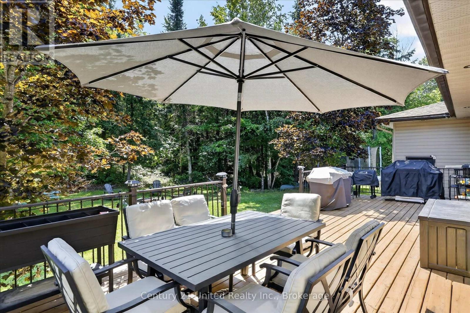 923 ROCK ROAD - 37