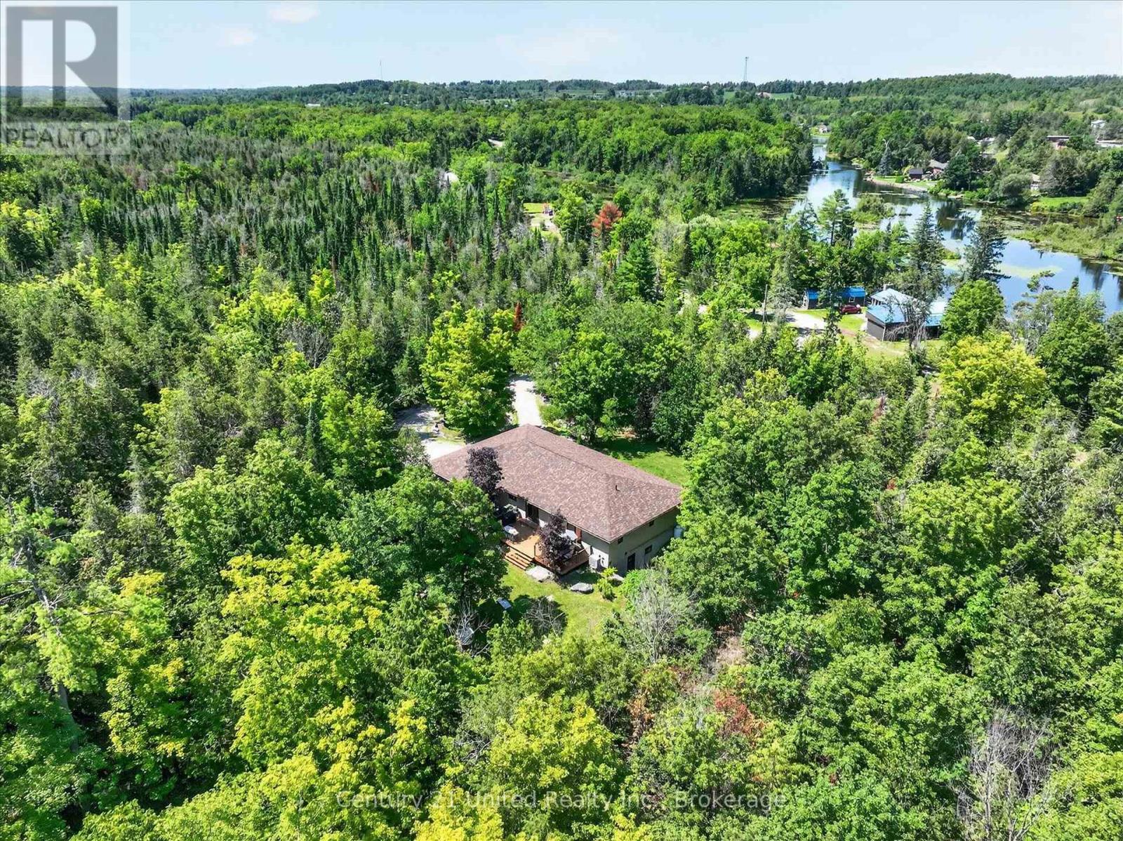 923 ROCK ROAD - Image 46