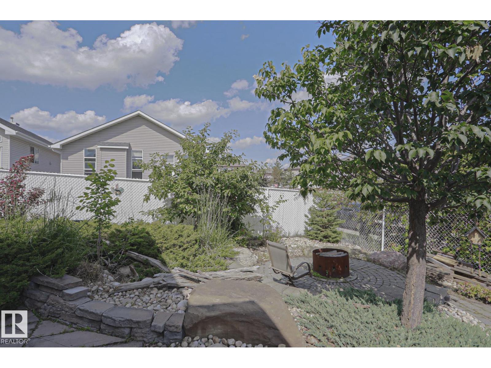 4506 154 Avenue NW - Photo 49