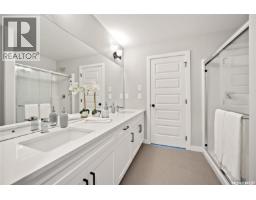 10 Vancouver Crescent, Pilot Butte, SK S0G3Z0 Photo 28