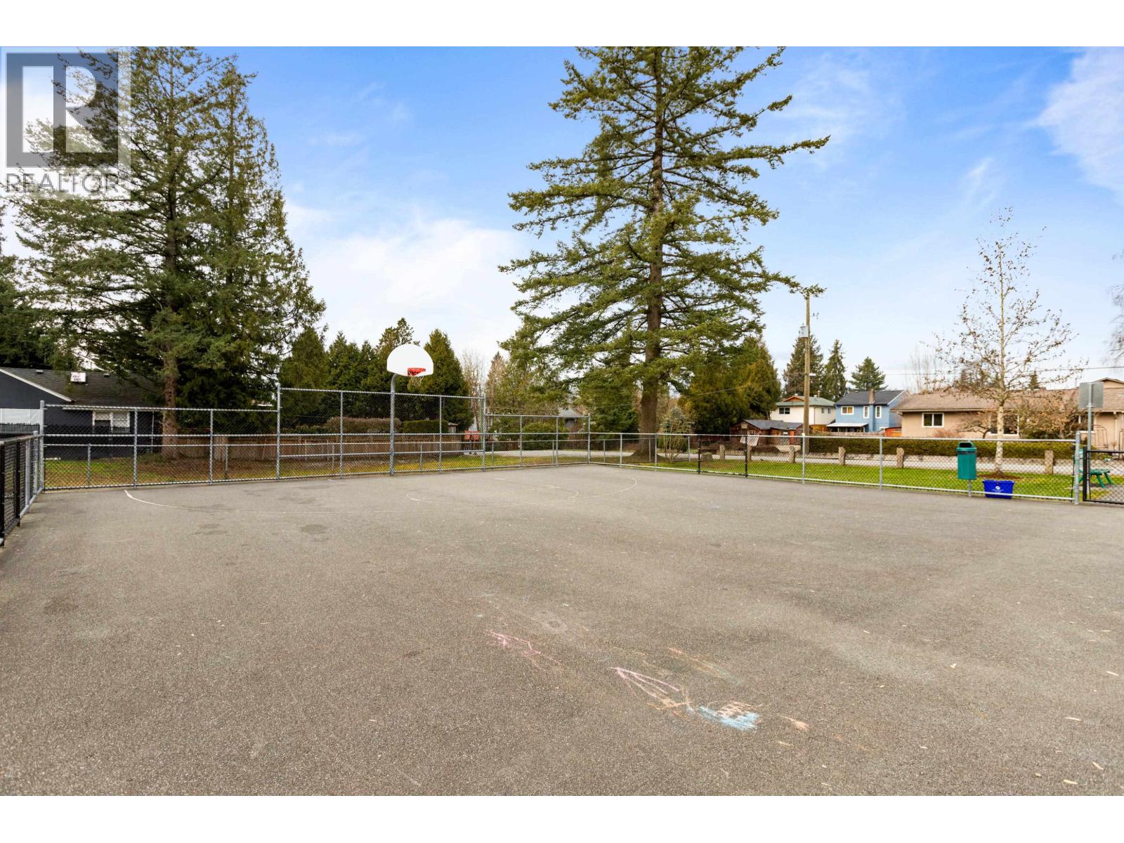 306 22347 LOUGHEED HIGHWAY, Maple Ridge