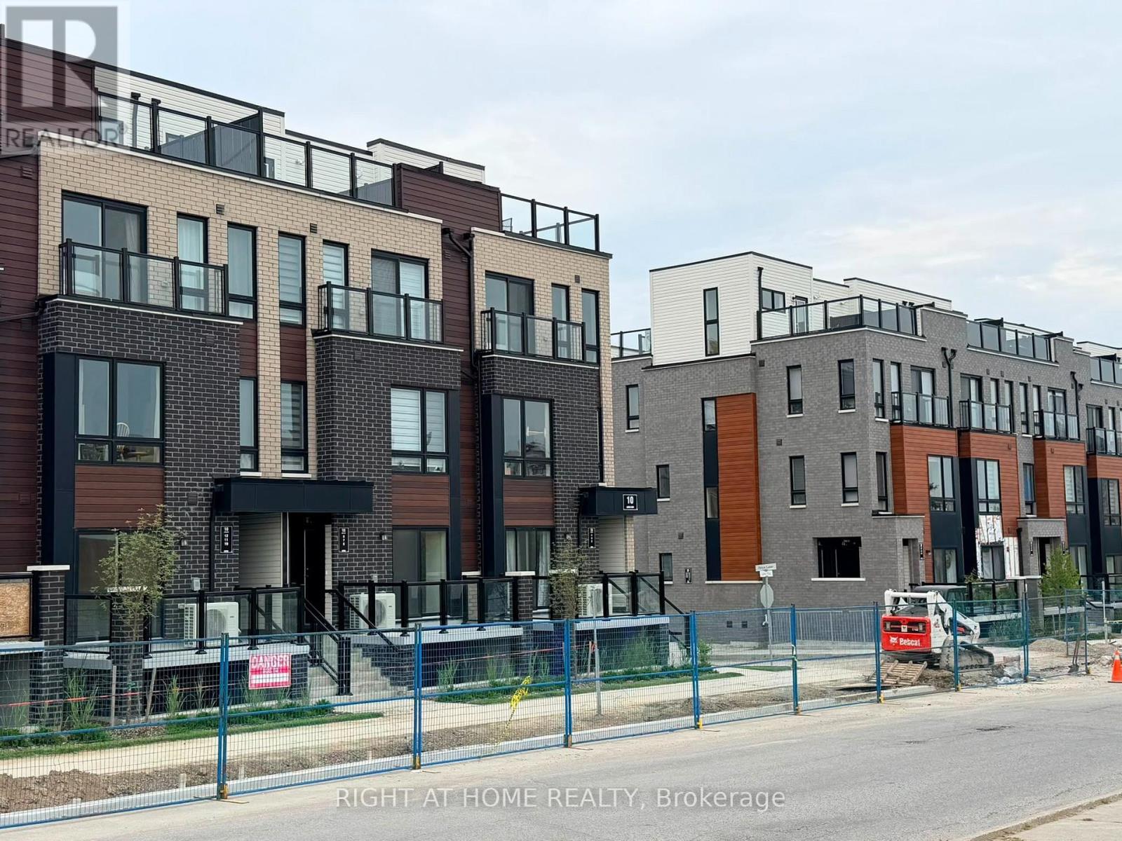 14 - 10 LIBEN WAY