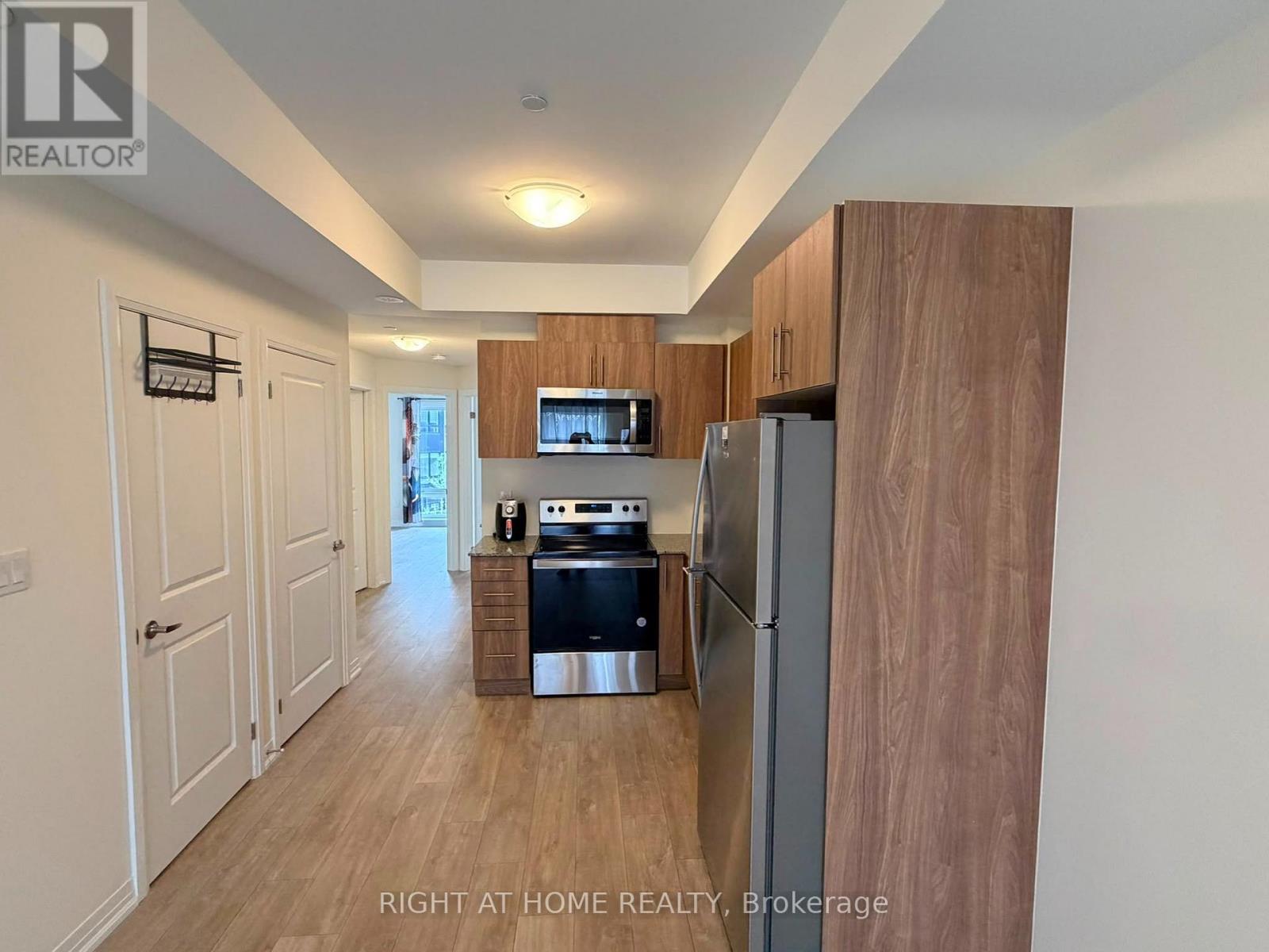 #14 10 LIBEN WAY - 8