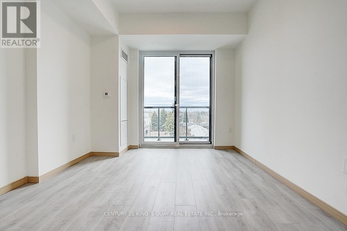 #615 3421 SHEPPARD AVENUE E - 23