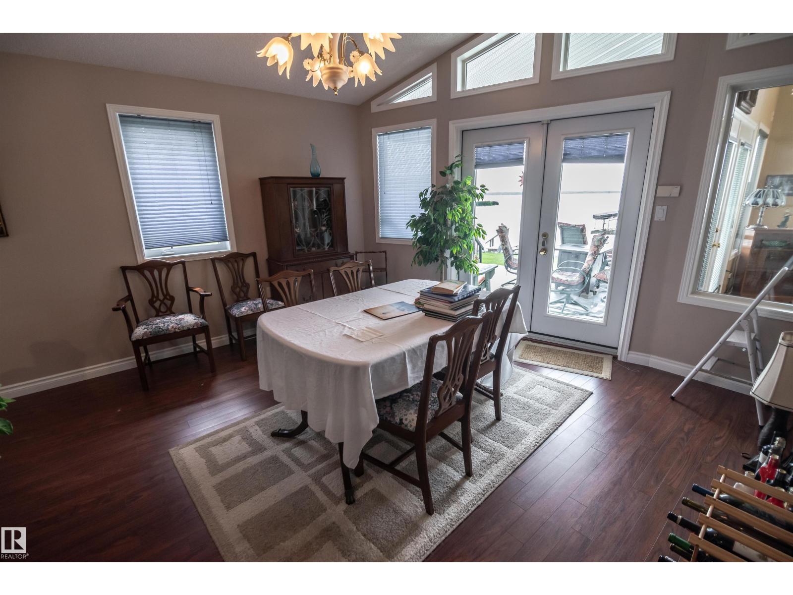 4740 SUNSET DR - 36