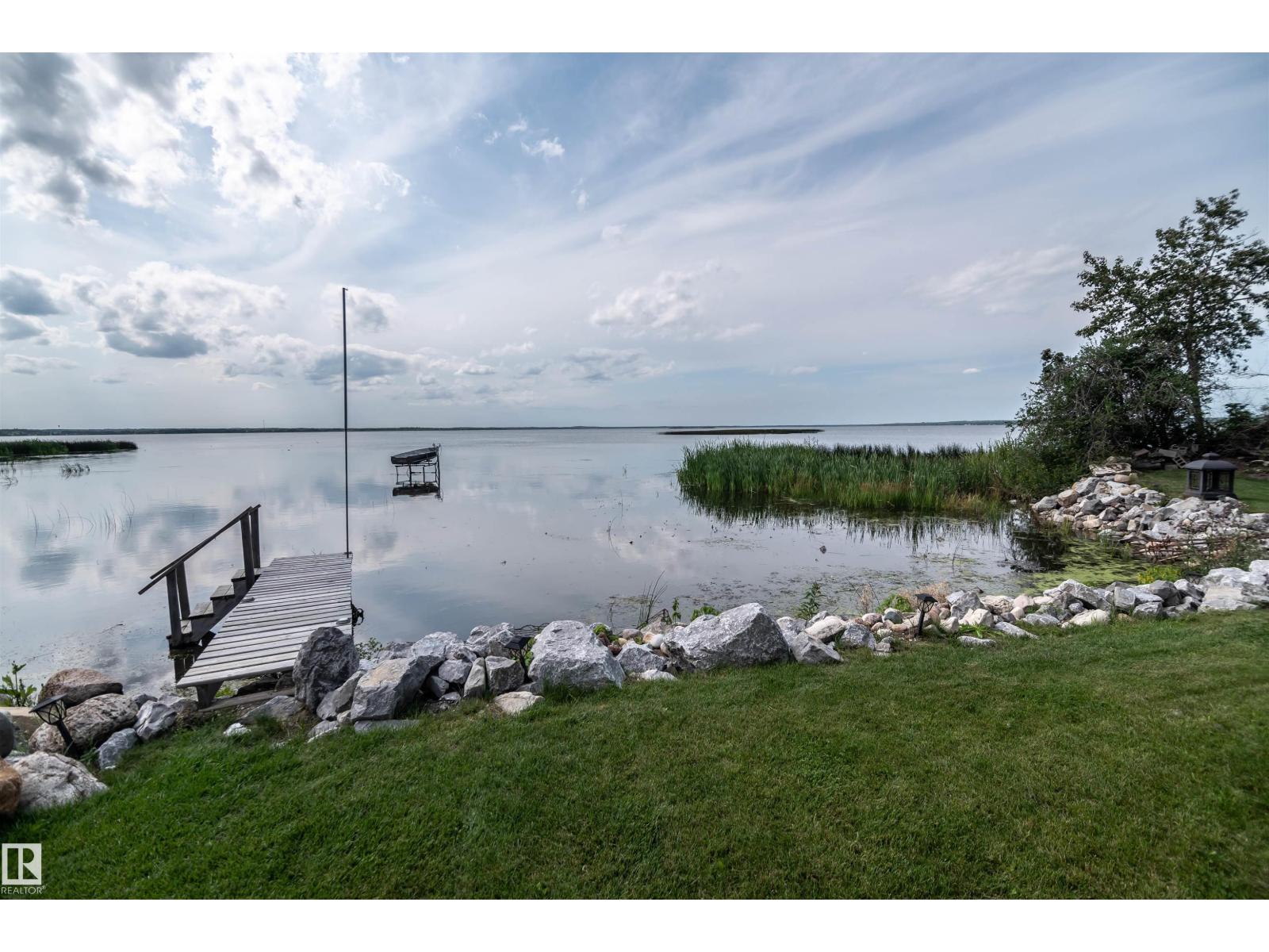 4740 SUNSET DR - 61