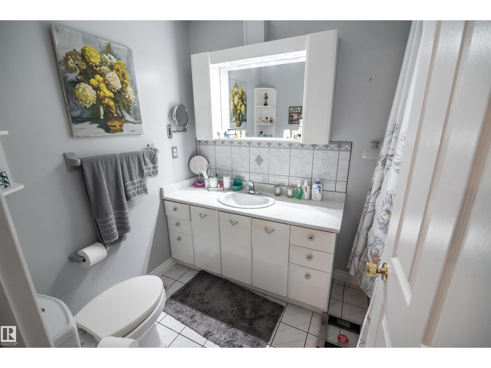 4740 SUNSET DR - 22