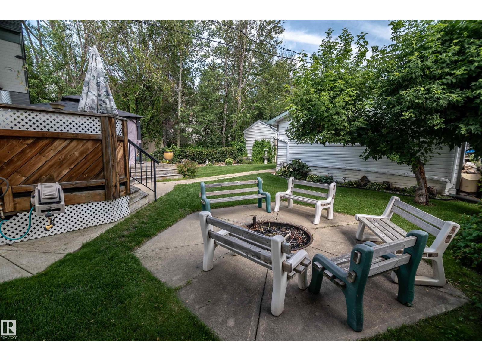 4740 SUNSET DR - 68