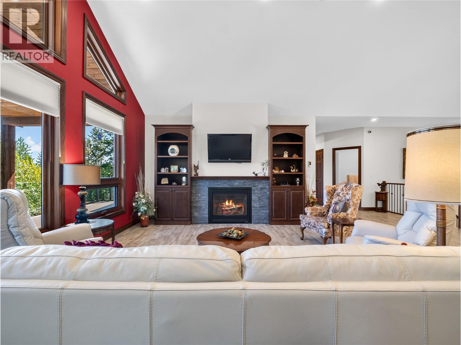  4780 56 Street Northwest, Salmon Arm