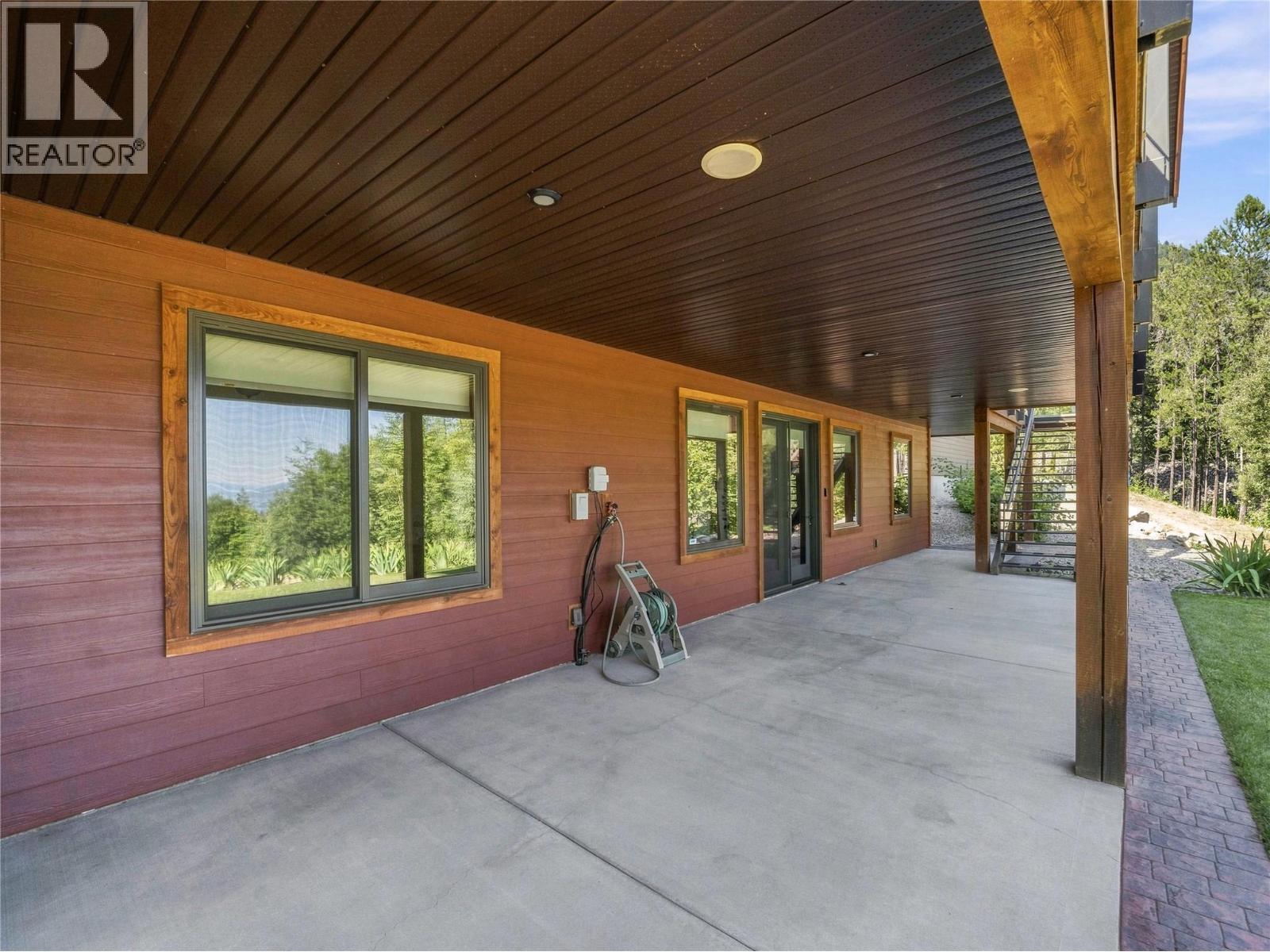  4780 56 Street Northwest, Salmon Arm