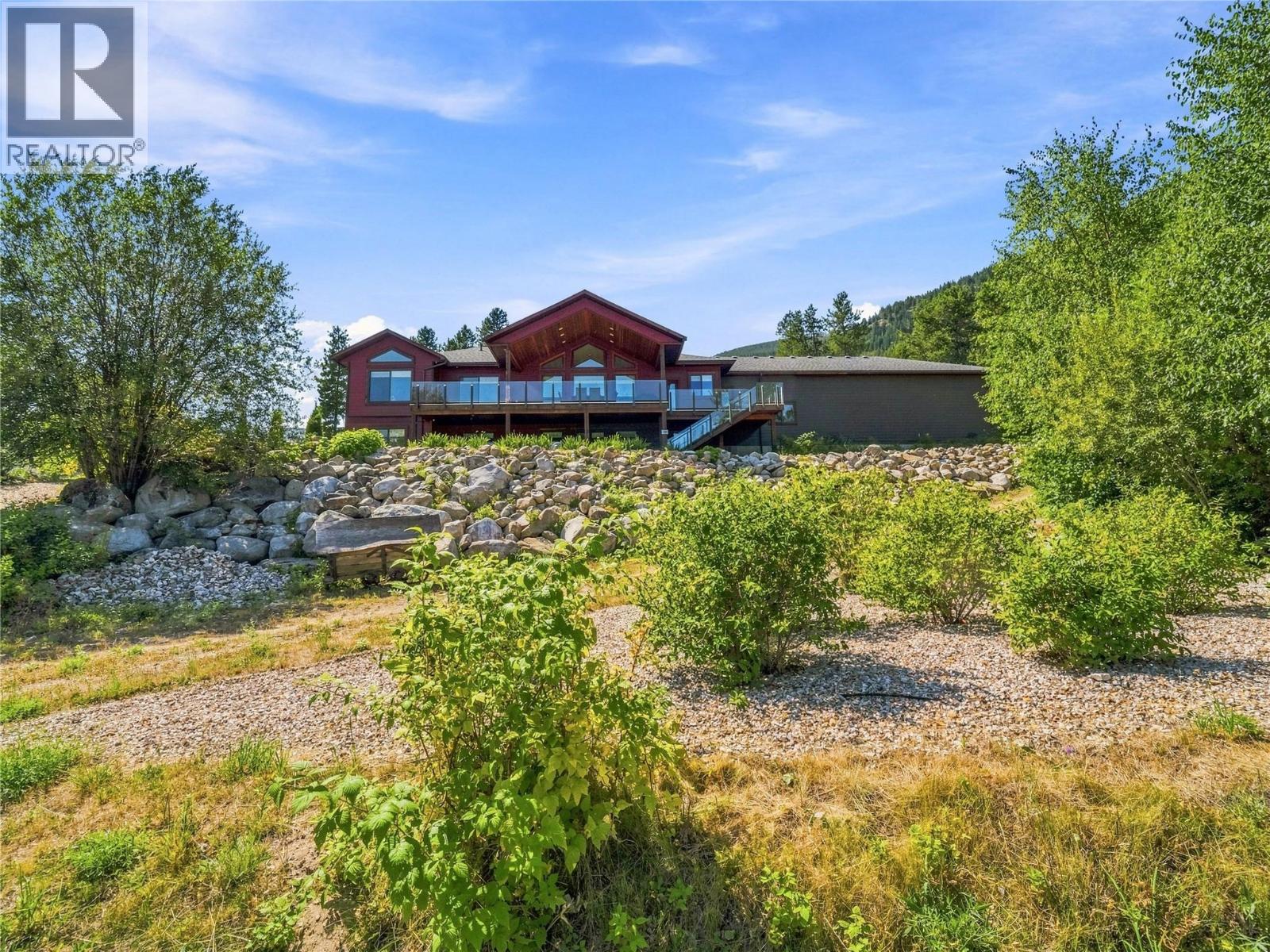  4780 56 Street Northwest, Salmon Arm