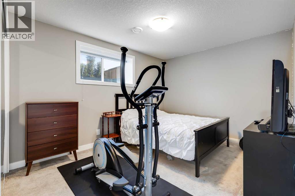 208 Osborne Green SW - 32