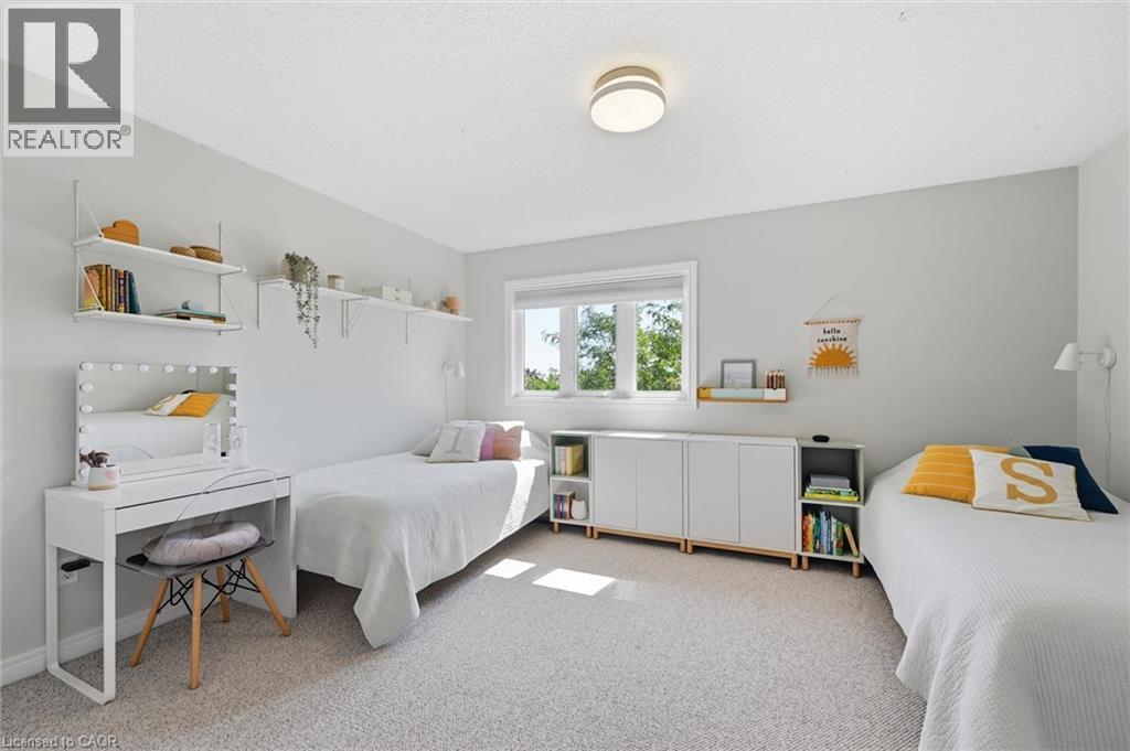 678 ROWLEY Common - Image 18