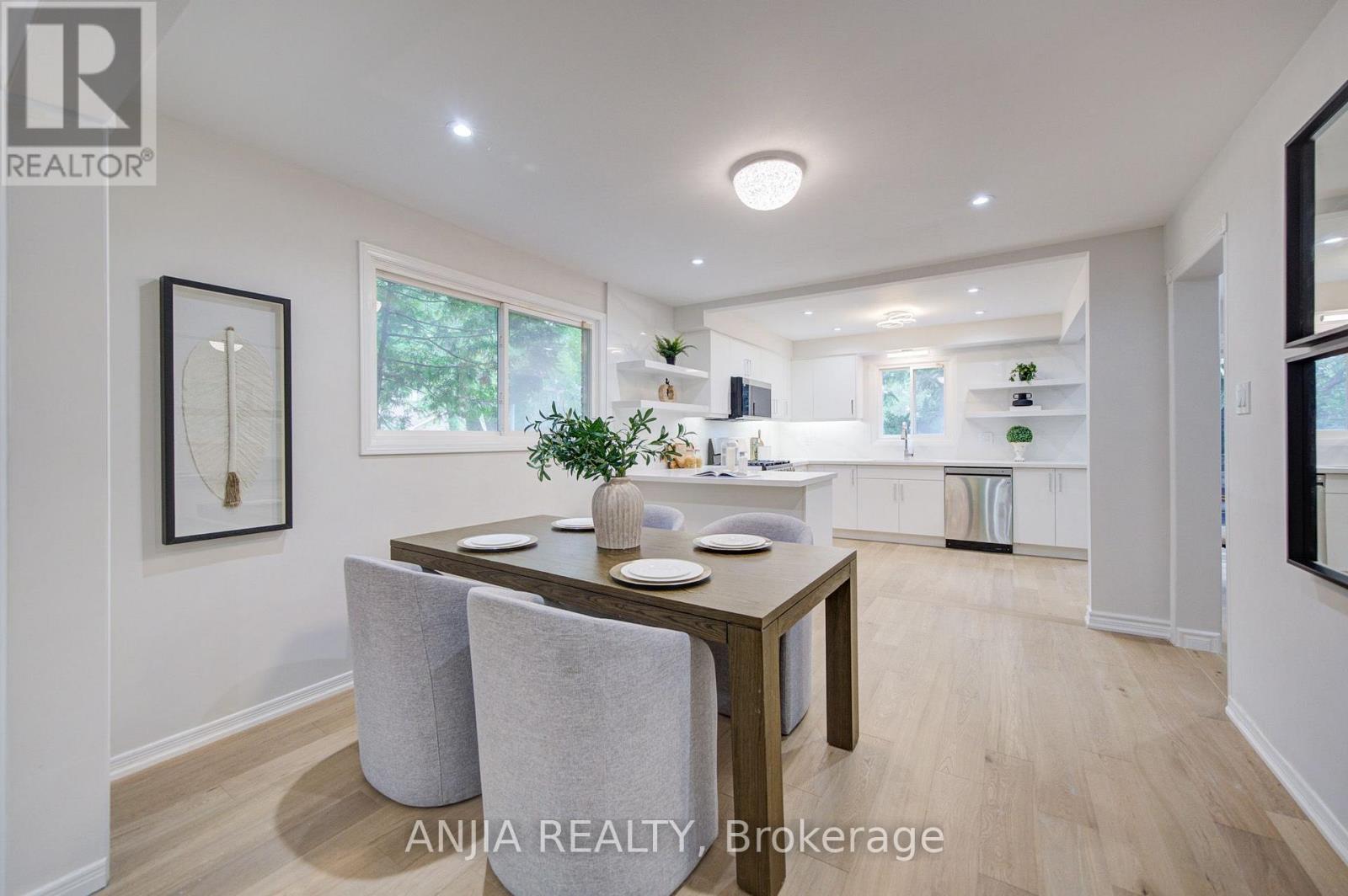 31 SPANHOUSE CRESCENT, Markham (Unionville) photo 8