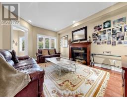 22 Canyon Hill Avenue, Richmond Hill, ON L4C0S3 Photo 9