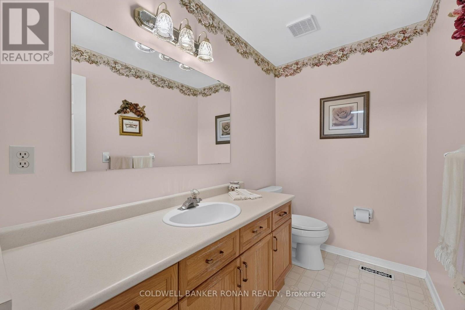 #11 101 GREEN BRIAR ROAD - 15