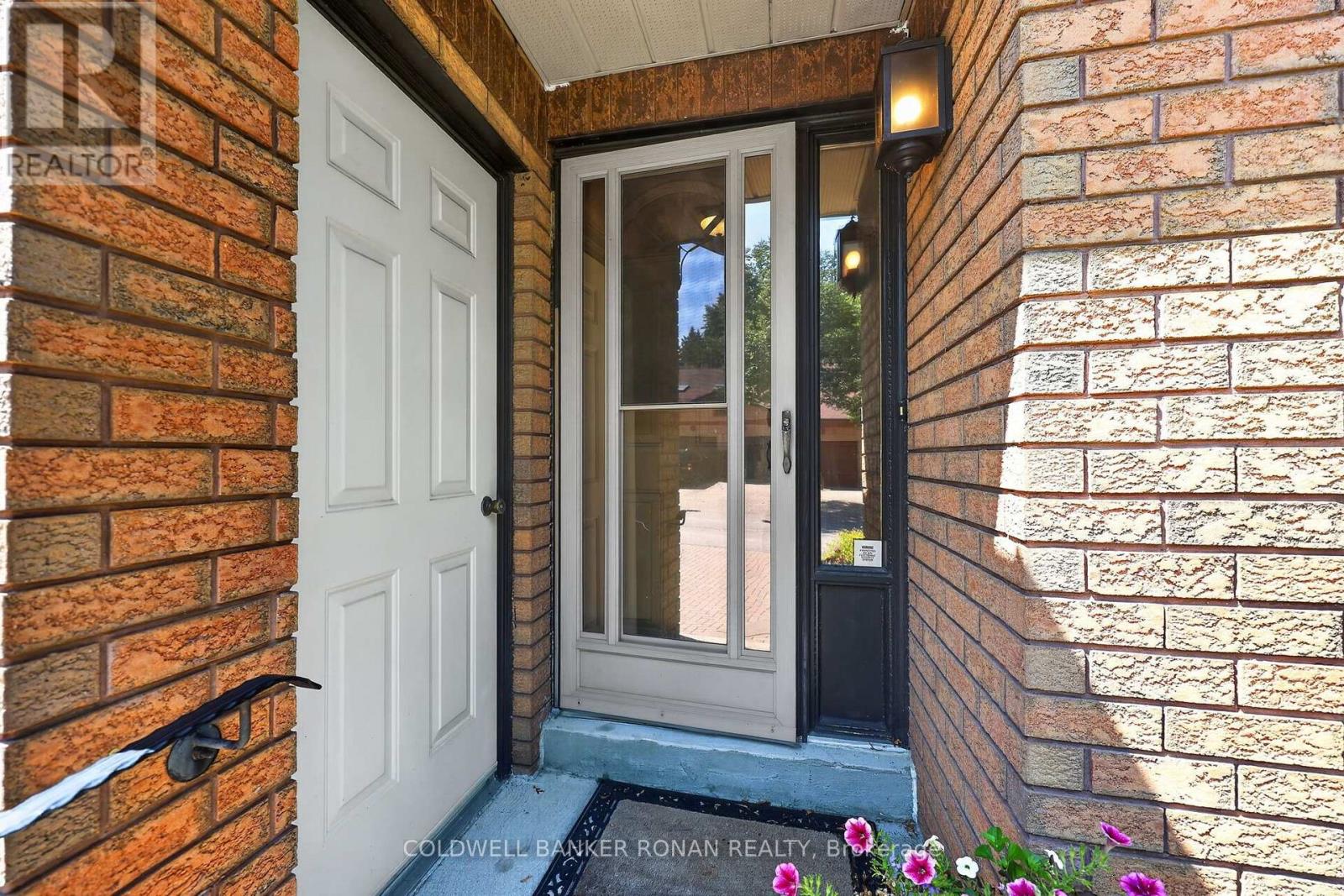 #11 101 GREEN BRIAR ROAD - 3