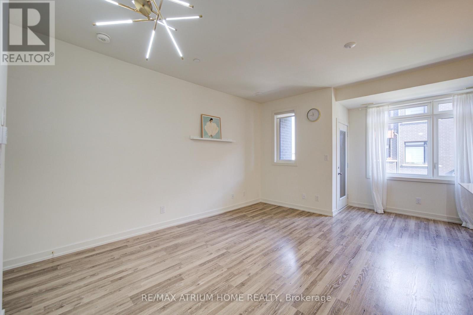 #83 370 RED MAPLE ROAD - 12