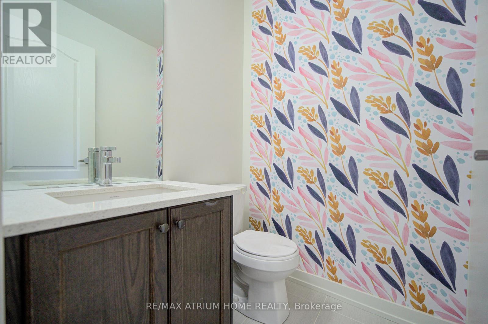 #83 370 RED MAPLE ROAD - 15