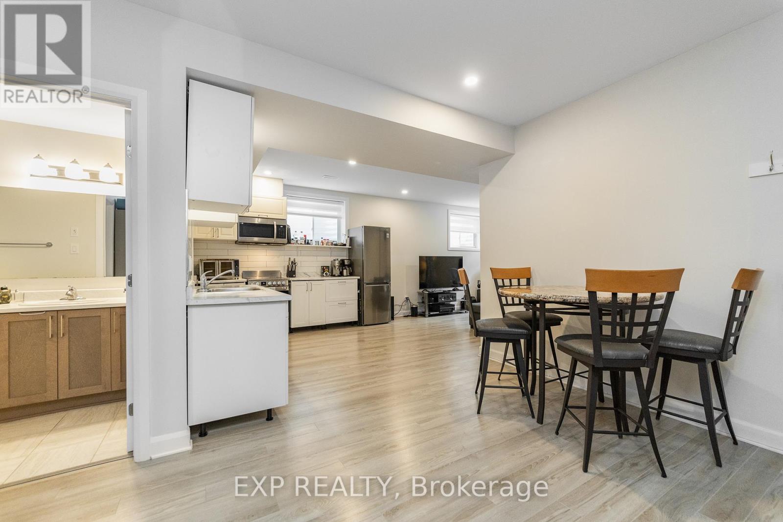 616 MOONFLOWER CRESCENT - 45