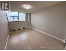 327 - 1050 Stainton Drive, Mississauga, ON L5C2T7 Photo 16