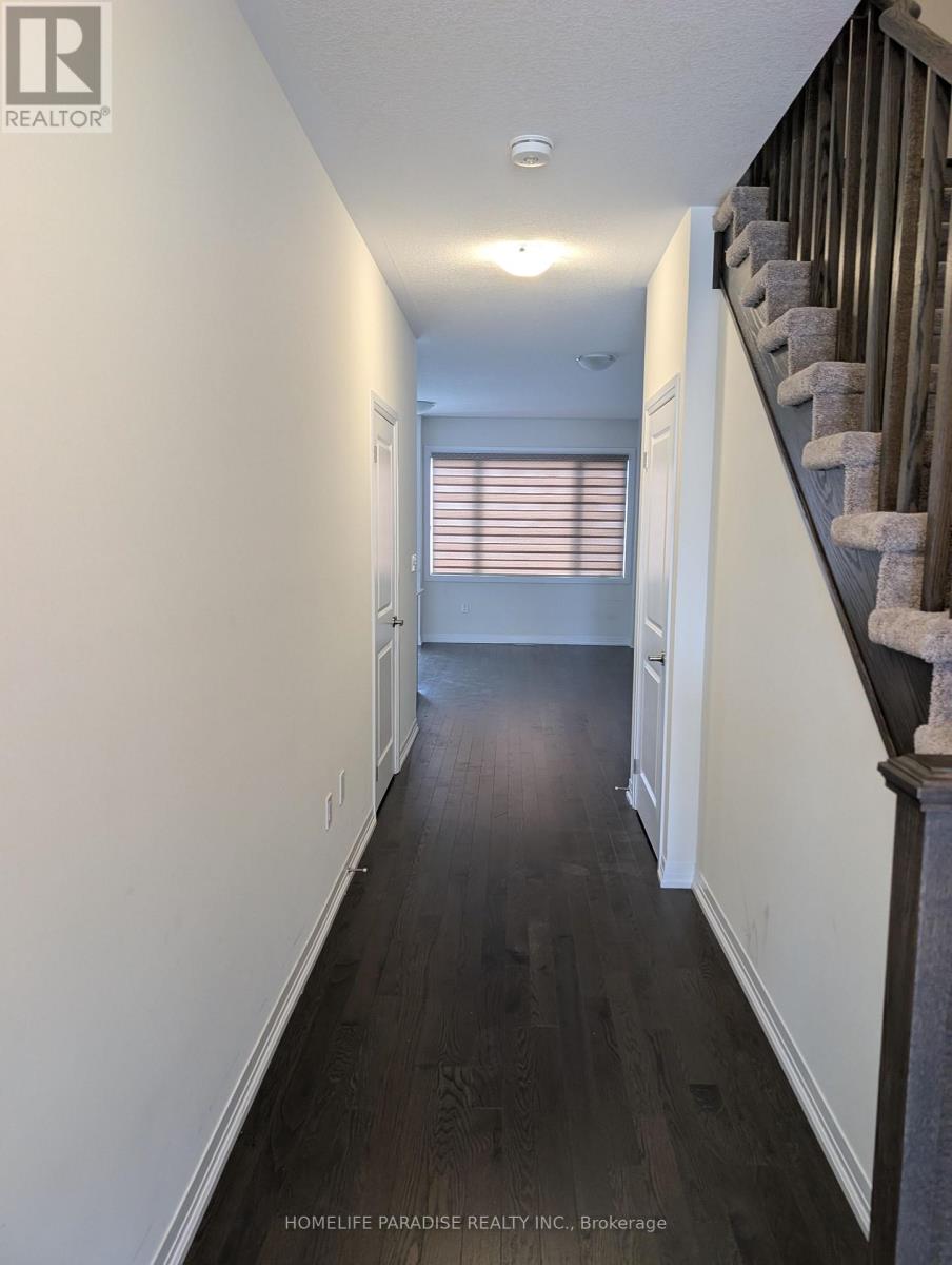 3 - 15 BLACKLOCK STREET E — photo 2