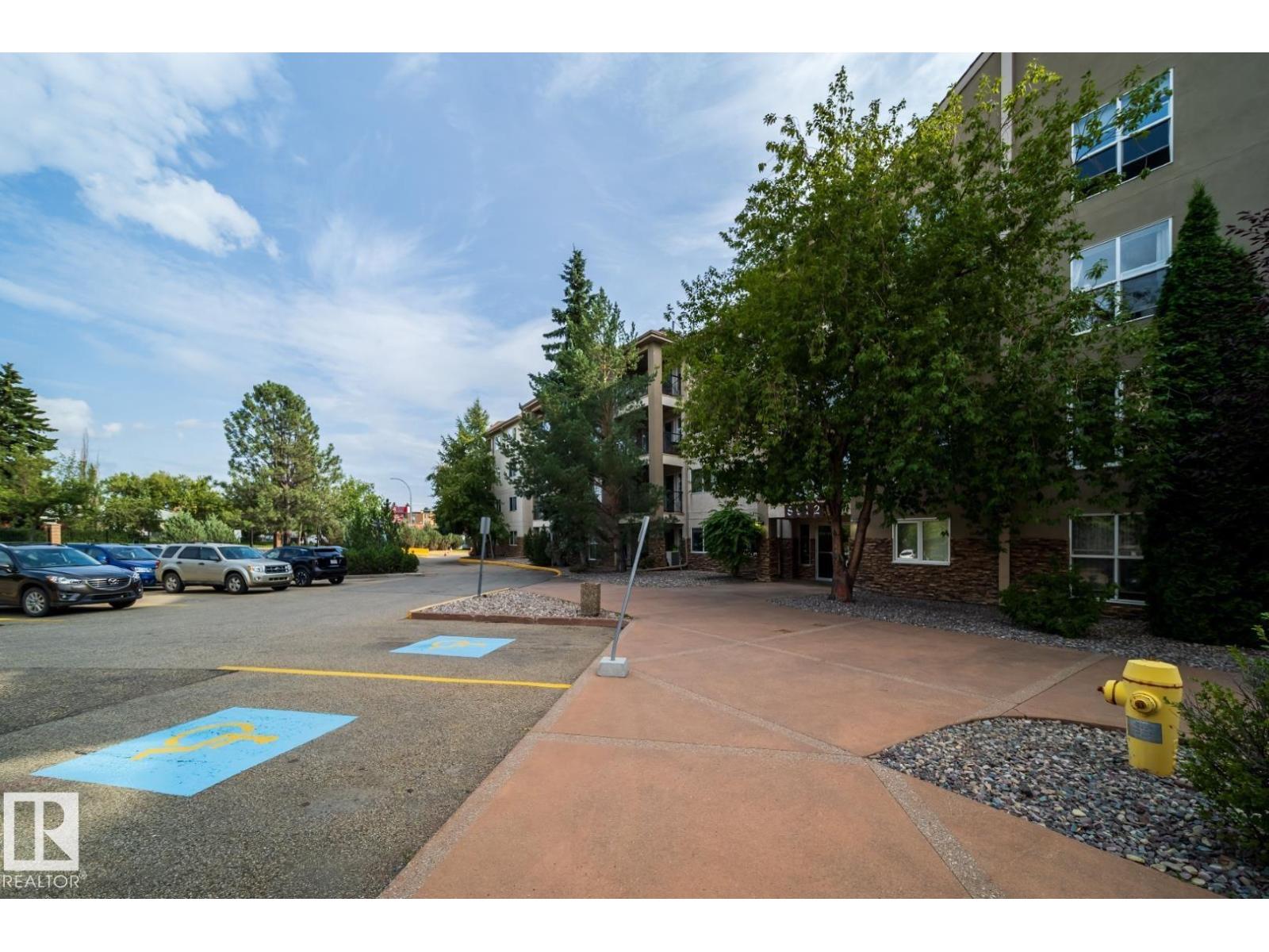 #209 8912 156 ST NW - 3