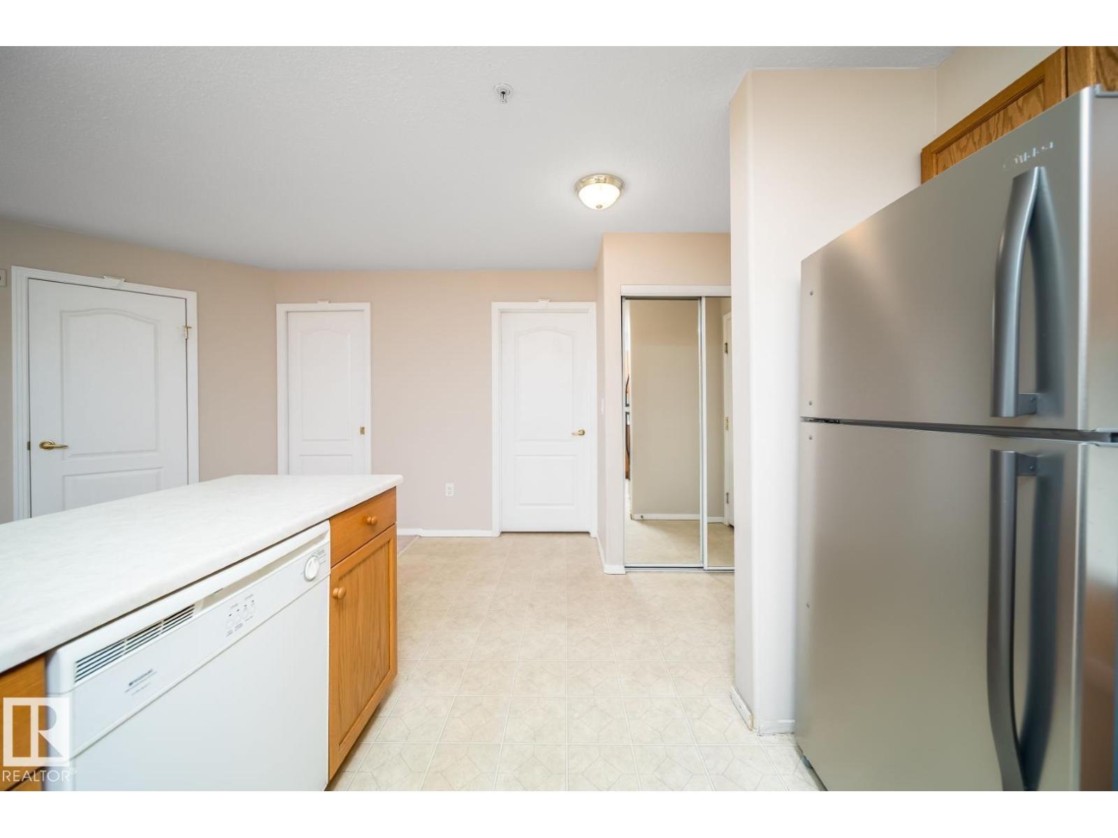 #209 8912 156 ST NW - 8