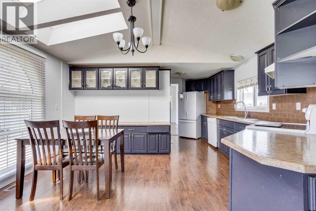 180 Cokerill Crescent - 9