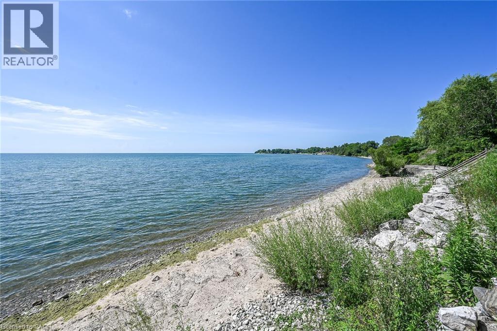 964 SOUTH COAST Drive - 44