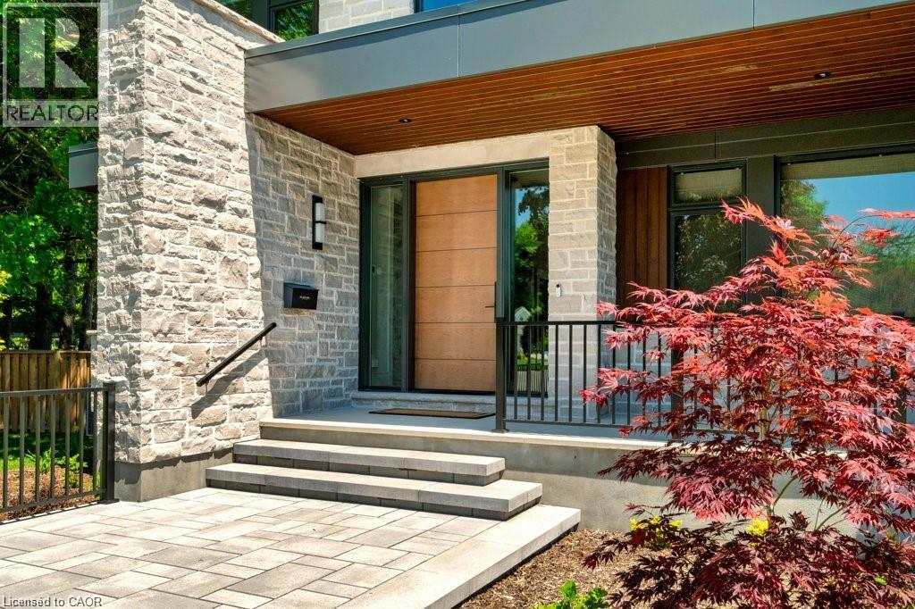26 GOLFVIEW Place — photo 2