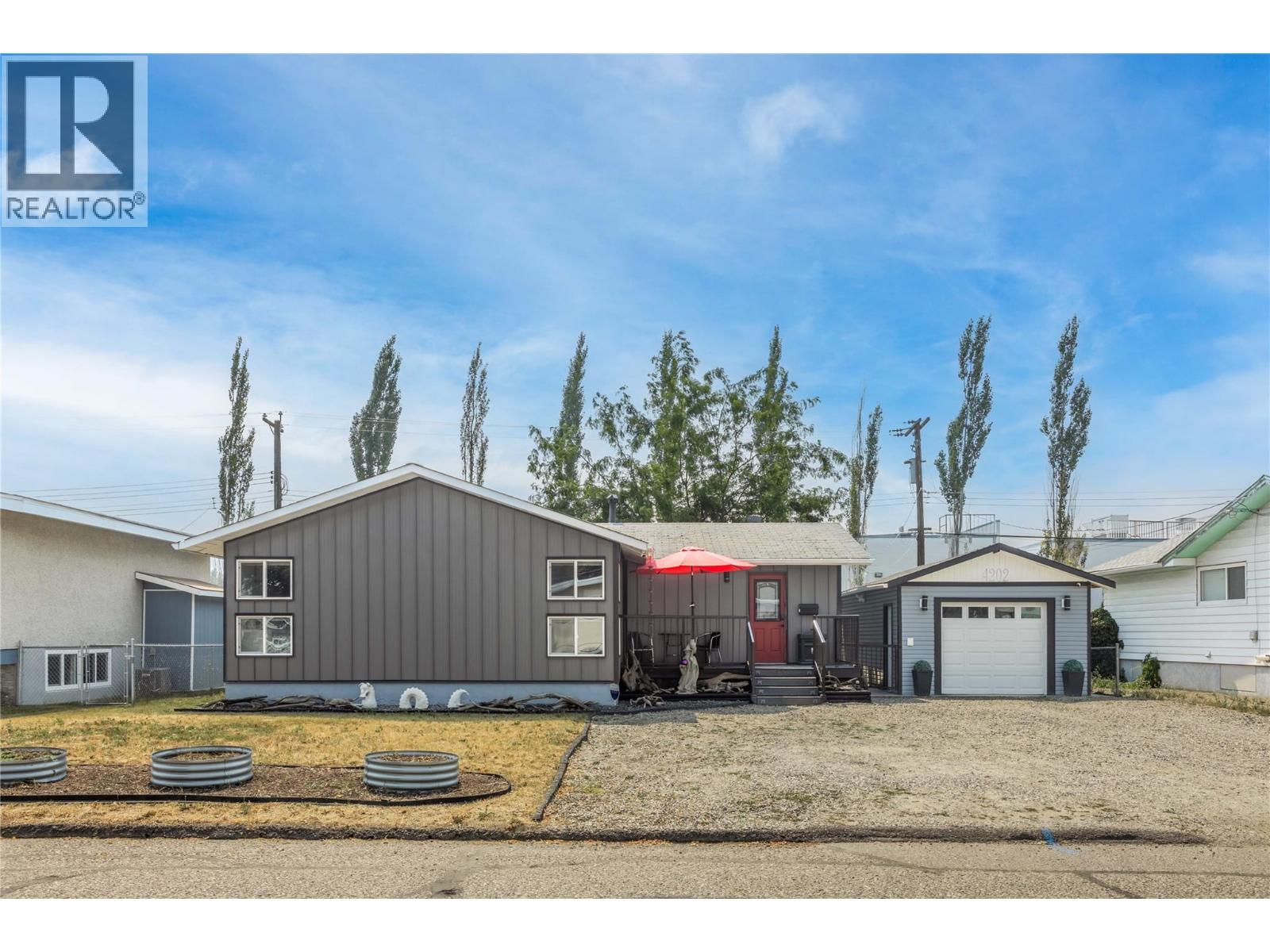 4202 26 Avenue, Vernon