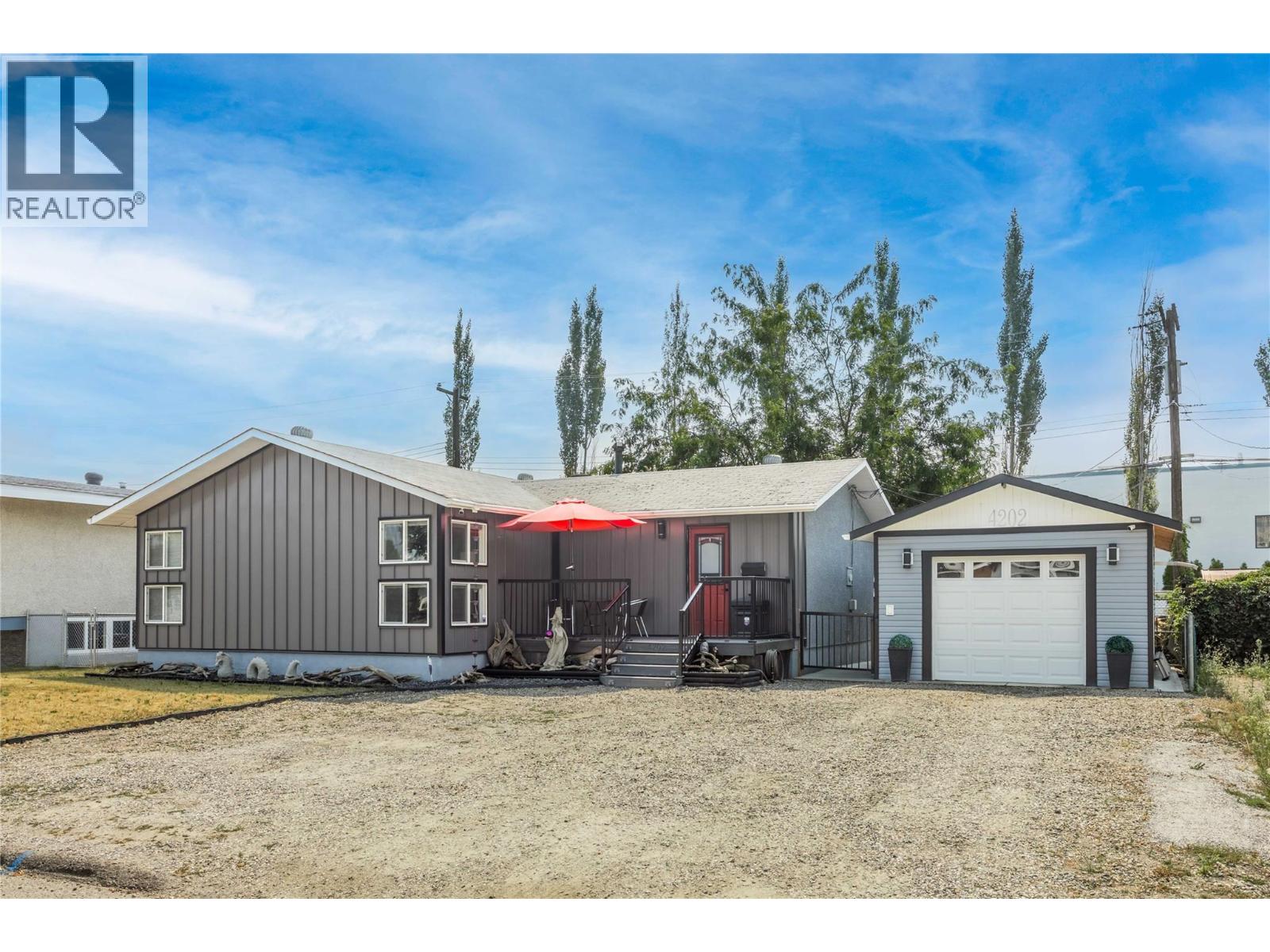 4202 26 Avenue, Vernon