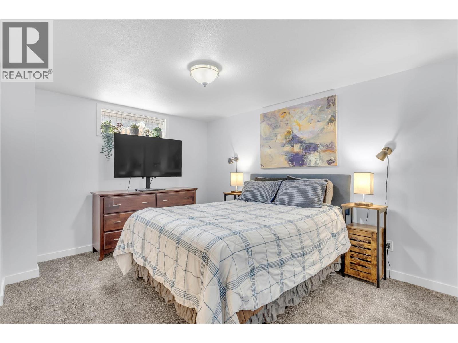 4202 26 Avenue - 25