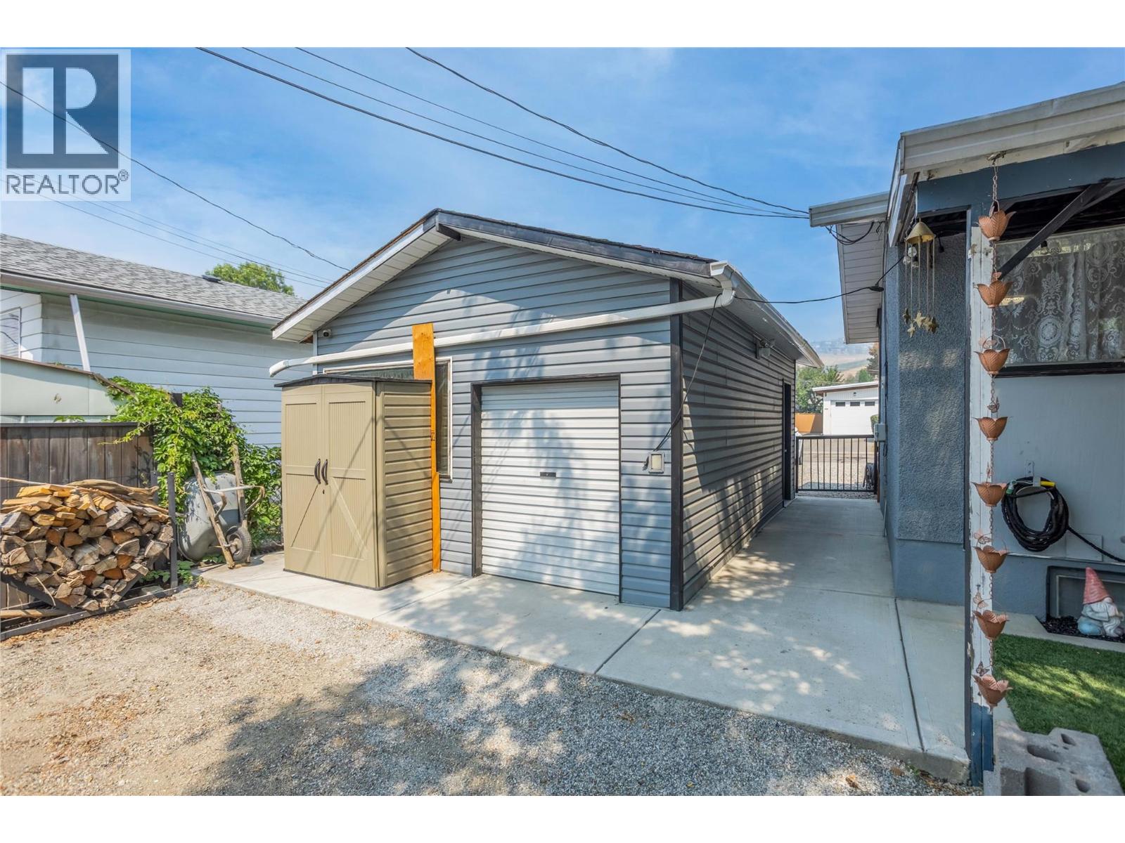 4202 26 Avenue, Vernon