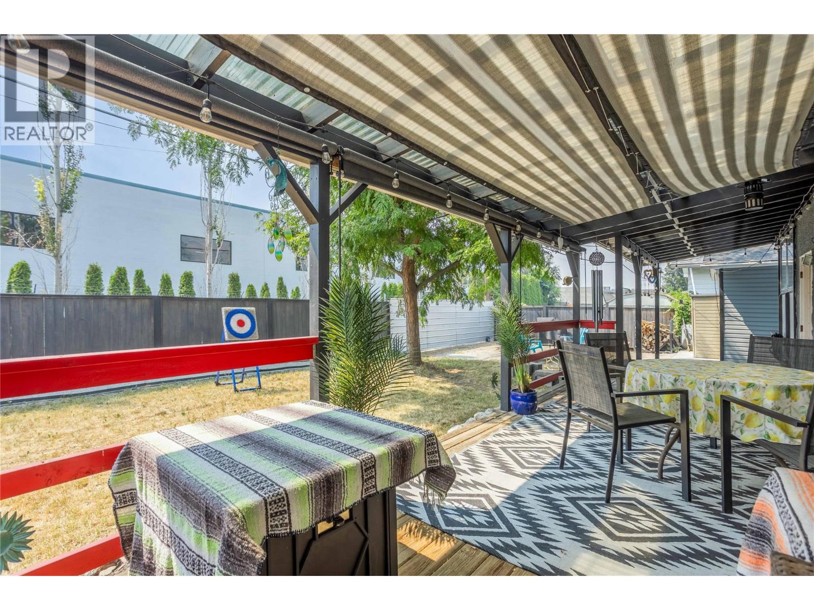 4202 26 Avenue - 43
