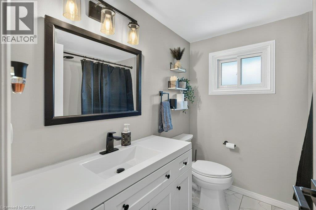60 ELFORD Crescent - 30