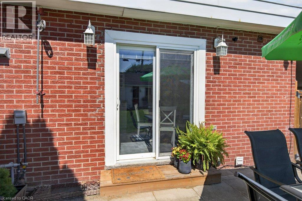 60 ELFORD Crescent - 35