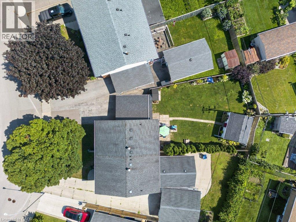 60 ELFORD Crescent - 44