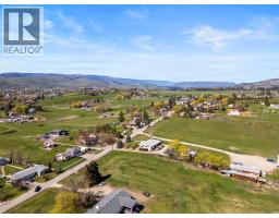 2455 East Vernon Road, Vernon, BC V1B3A6 Photo 9
