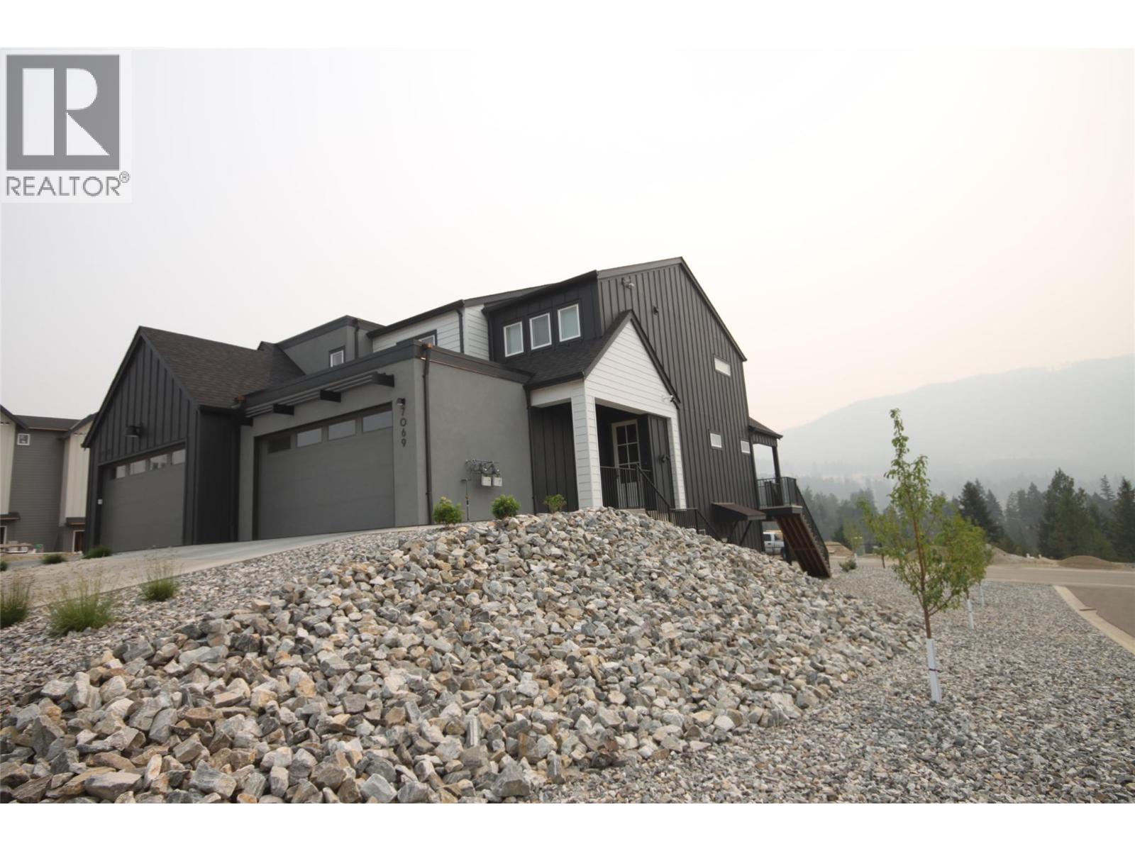 7005 Manning Place, Vernon