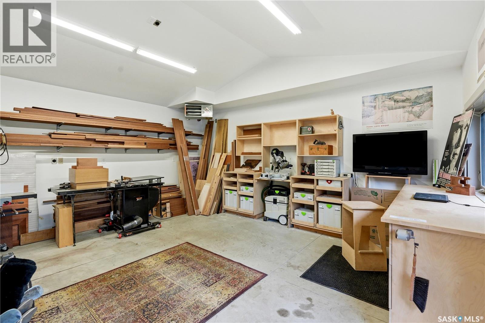 727 Tobin TERRACE - Image 55