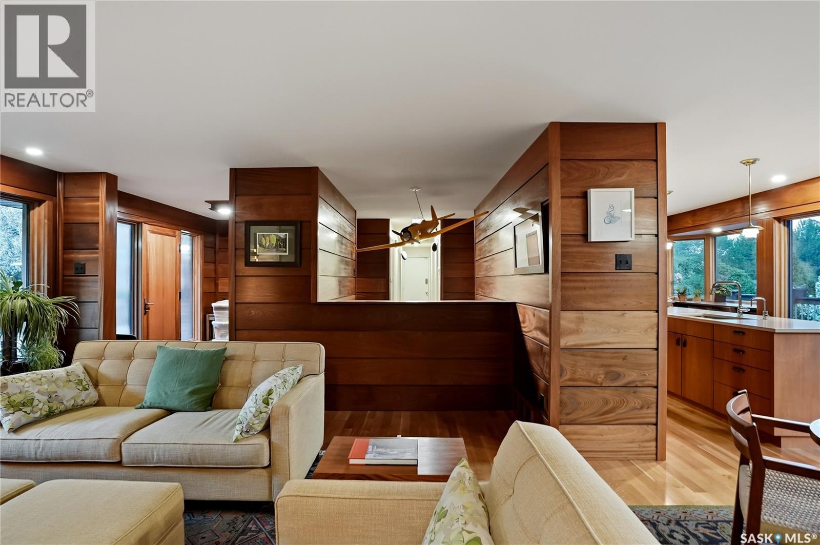 727 Tobin TERRACE - Image 64