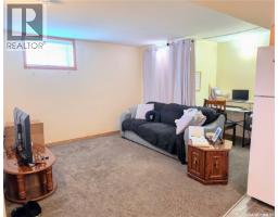 Living room - 638 7th Street, Humboldt, SK S0K2A0 Photo 16