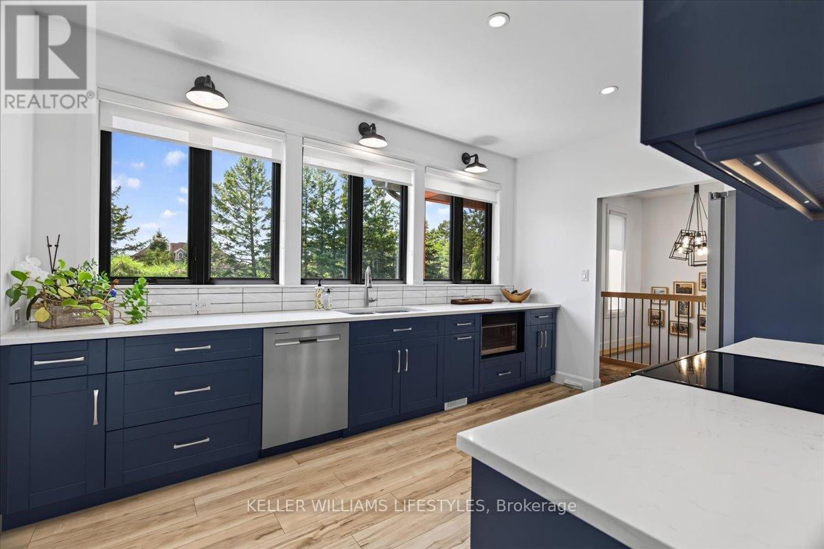 8676 VANCE DRIVE - Image 15