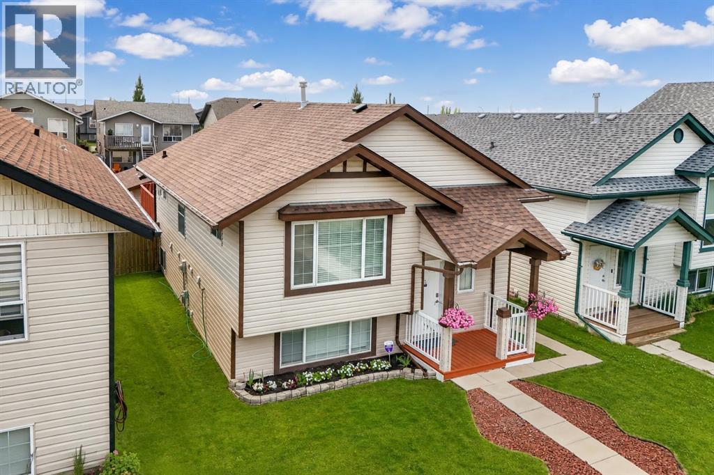 138 Lanterman Close - 2